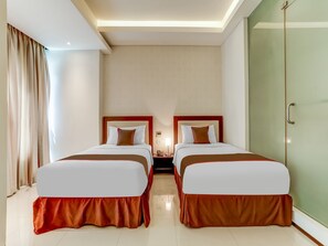 Kamar Twin Superior | Meja kerja, ruang kerja ramah laptop, Wi-Fi gratis, dan seprai linen