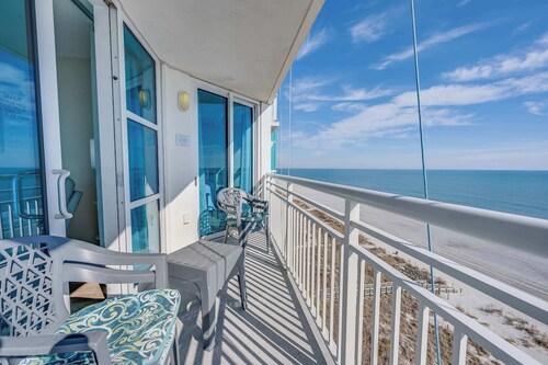 Seaside Resort condo with ocean-view balcony