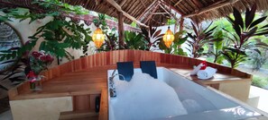 Couples treatment room(s), hot tub, body treatments, hot stone massages - Lions Luxury Eco-Resort & Spa (Malindi)
