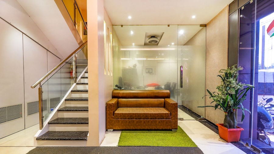FabHotel Grand Heritage