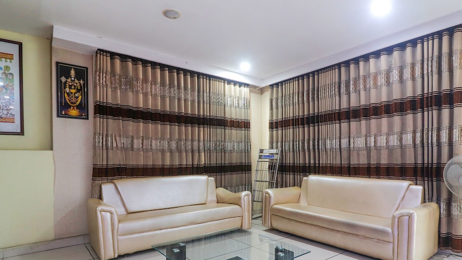 Fabhotel Keerthi'S Anupama