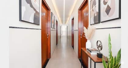 Fabhotel Rove Inn & Suites