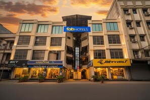 Exterior - Fabhotel Imperial Regency (Indore)
