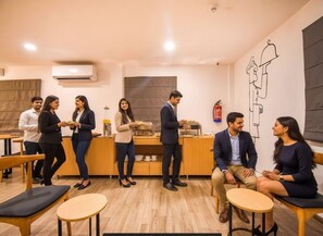 Restaurant - Fabhotel Heera Holiday Inn (Kolkata)