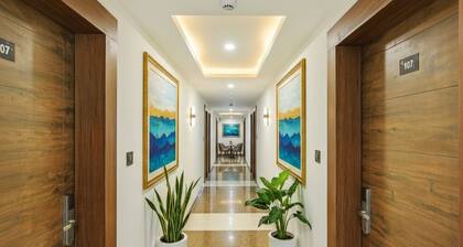 Fabhotel Heera Holiday Inn