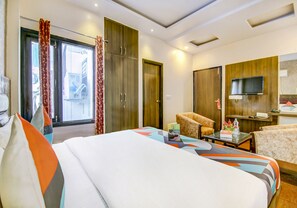 Lakens van Egyptisch katoen, luxe beddengoed, een kluis op de kamer
