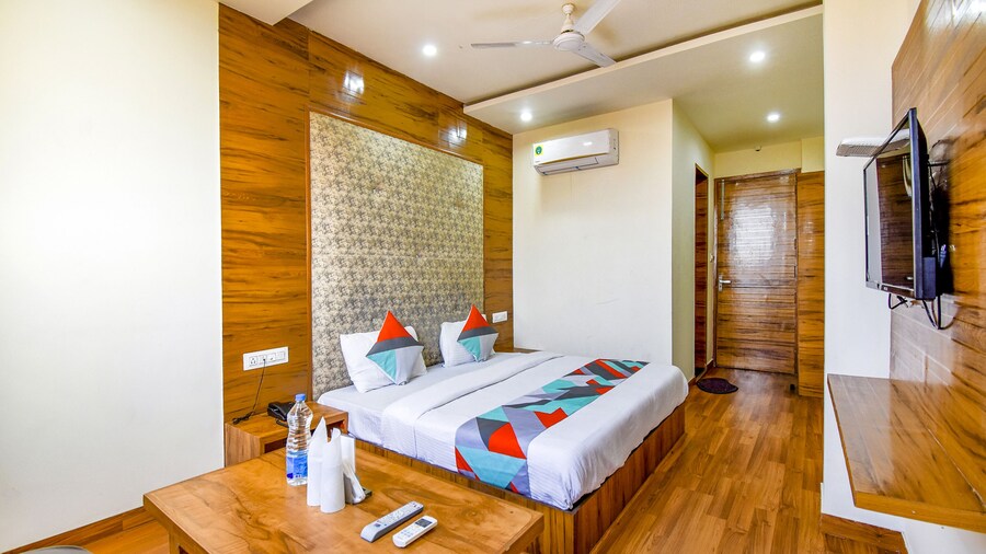 FabHotel Black Diamond