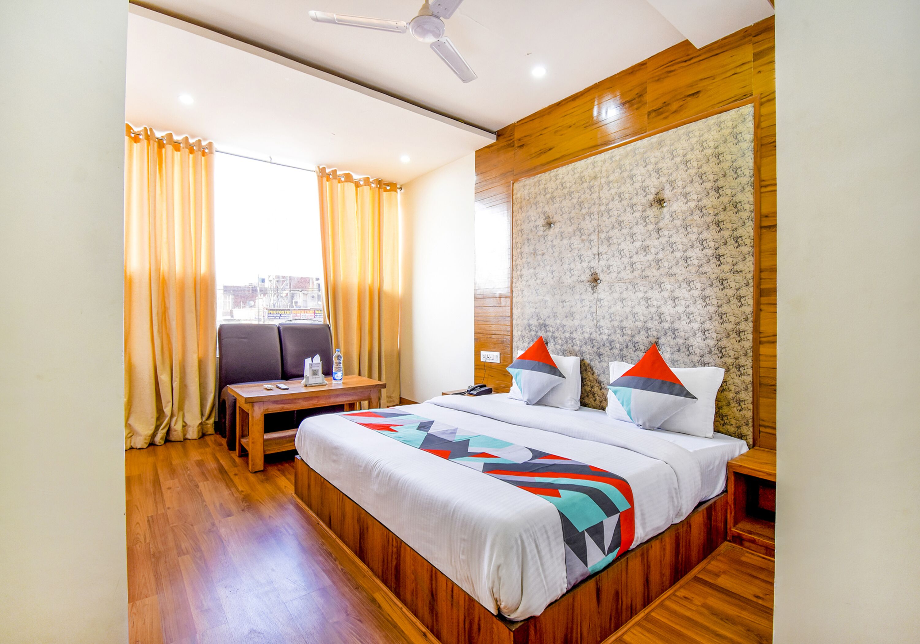 Family Room | Egyptian cotton sheets, premium bedding, in-room safe, desk