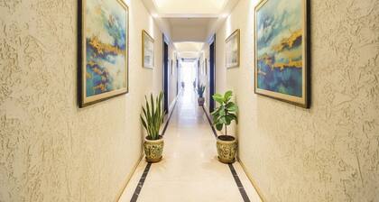 Fabhotel Shree Sai Residency