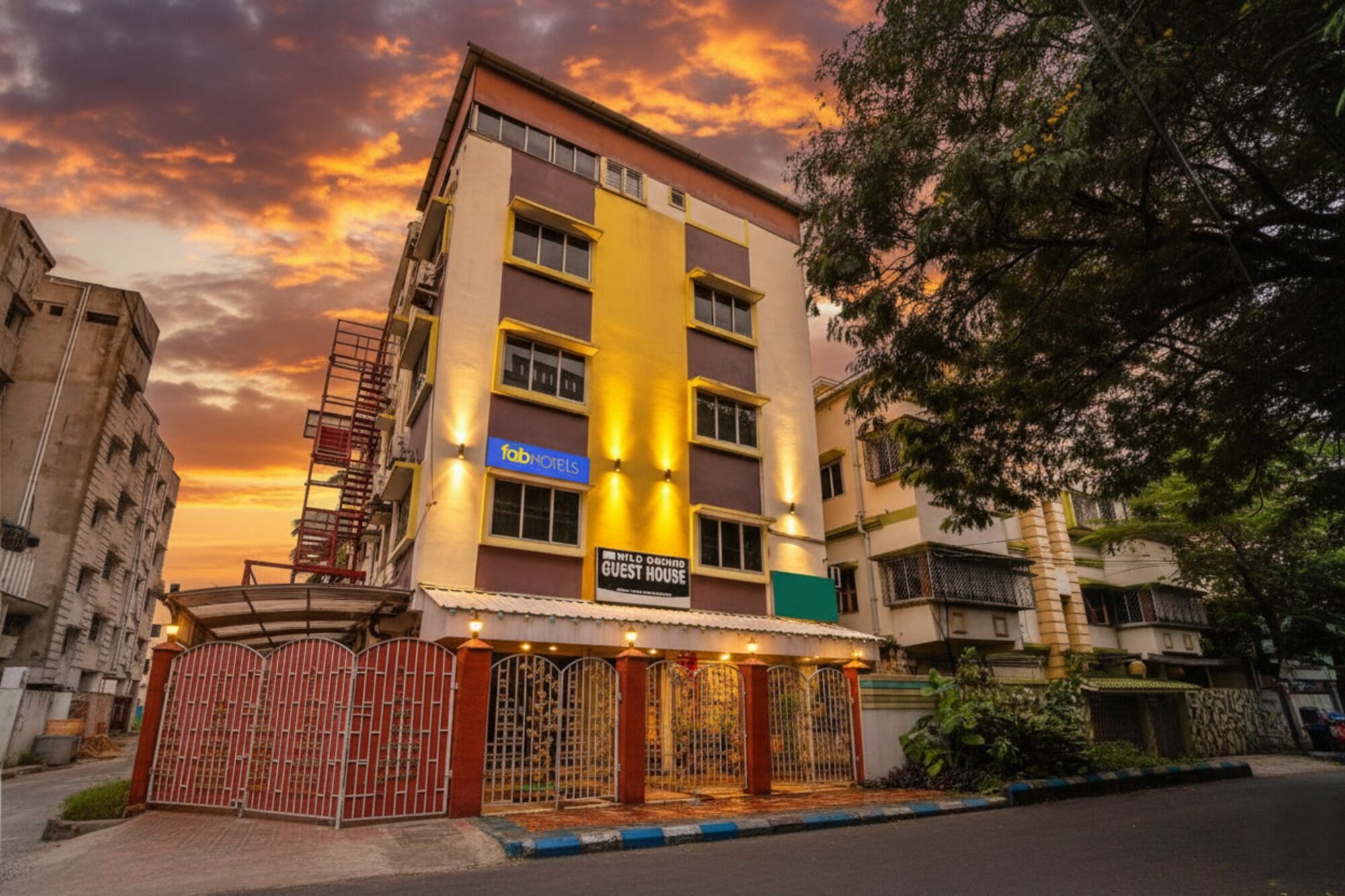 Entrada al alojamiento