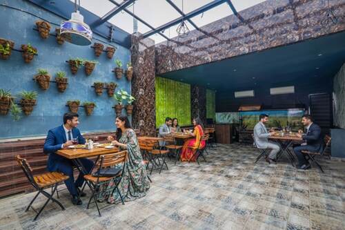 FabHotel Lemon Grass - Nr. Assi Ghat