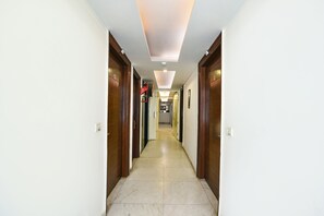 Lobby - FabHotel Baba Residency (New Delhi)