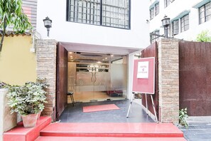 Entrada de la propiedad