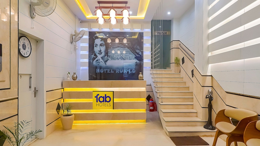 Fabhotel Ruklo