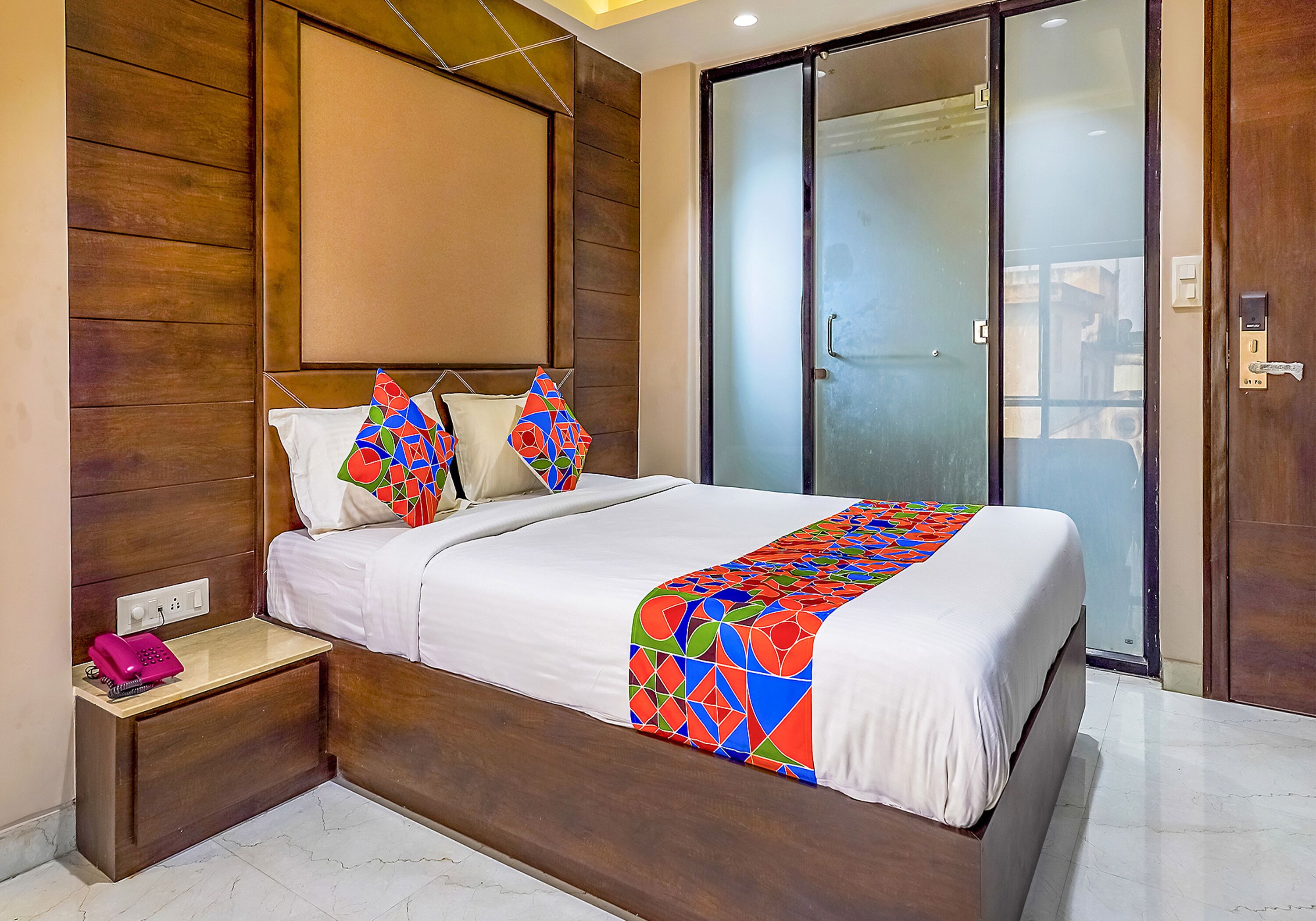 Photo - FabHotel Eros 211 - Nr Sreebhumi