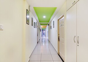 Lobby - FabHotel Colors Service Apartment (Chennai)