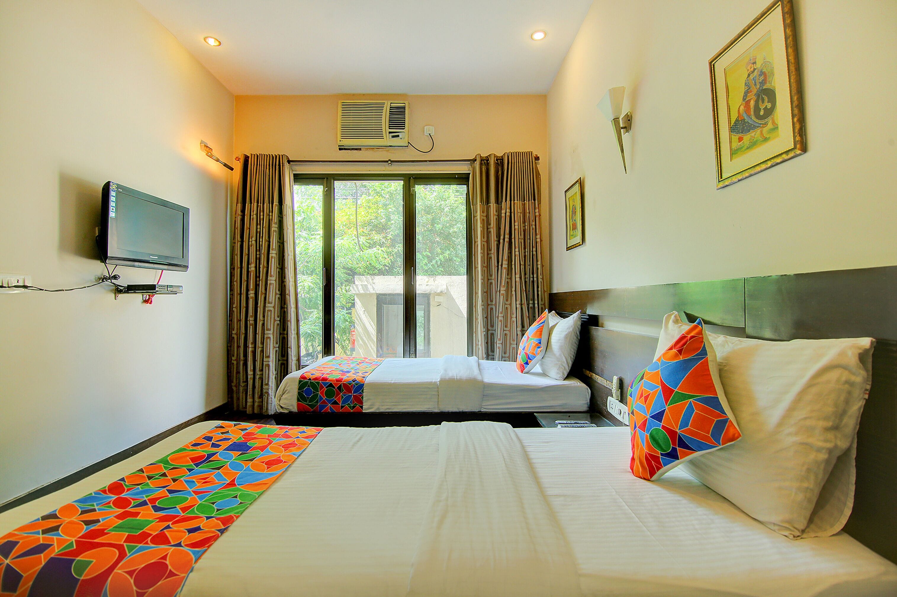 Luksussuite | Sengetøy i egyptisk bomull, sengetøy av topp kvalitet og safe på rommet