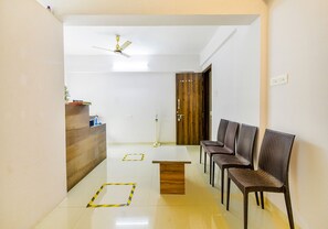 Área de estar no saguão