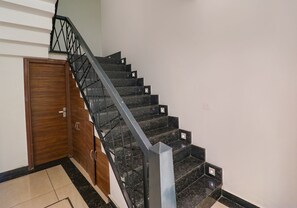 Lobby - Fabhotel Golden Home (Amritsar)