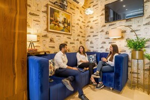 Sala de estar en el lobby