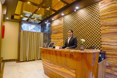 Reception. FabHotel Quest