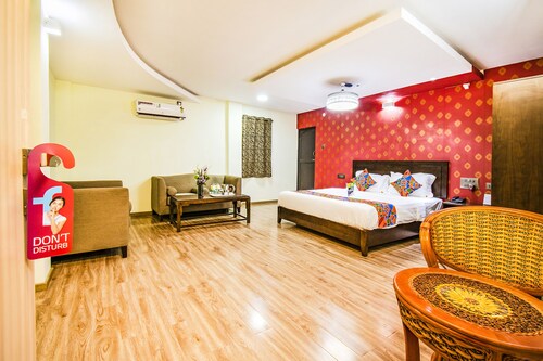 Fabhotel Prince Park