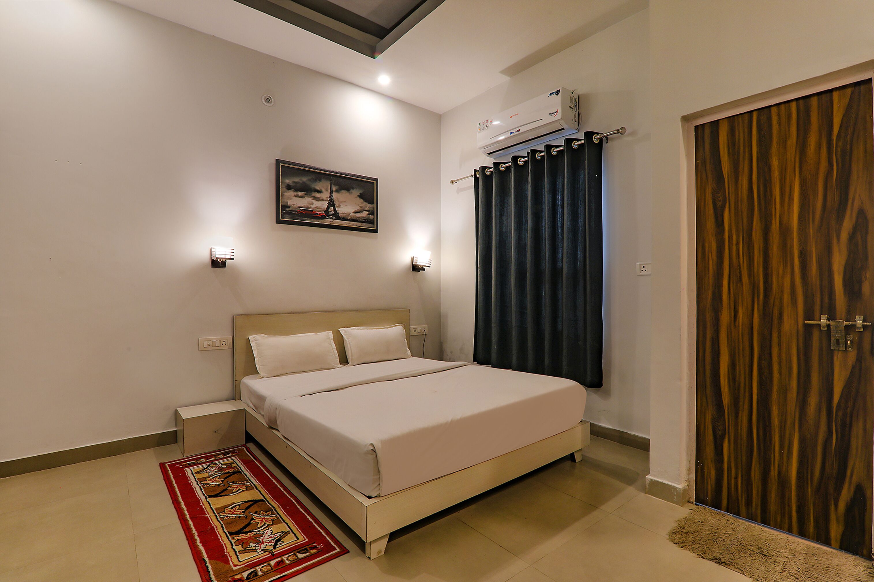 埃及棉床单、高档床上用品、客房内保险箱、办公桌