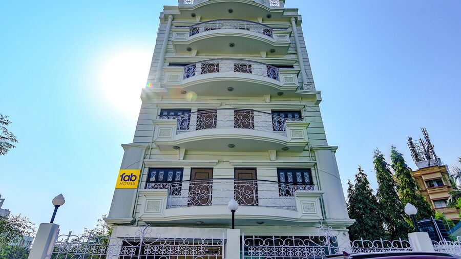 Fabhotel New Kolkata Residency Inn