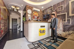 Reception - Fabhotel Pink City (Jaipur)
