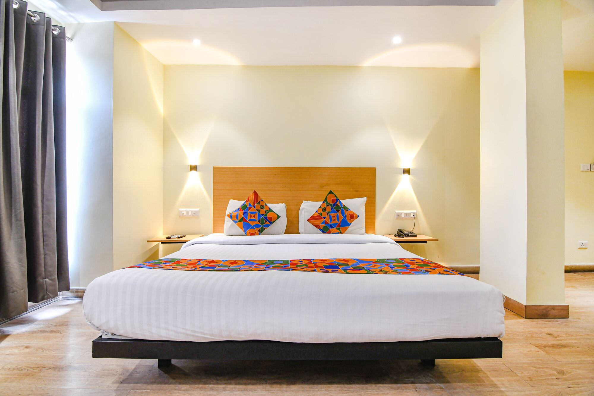premium room | 1 bedroom, egyptian cotton sheets, premium bedding, in-room safe