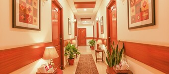 Fabhotel The Btm Palace