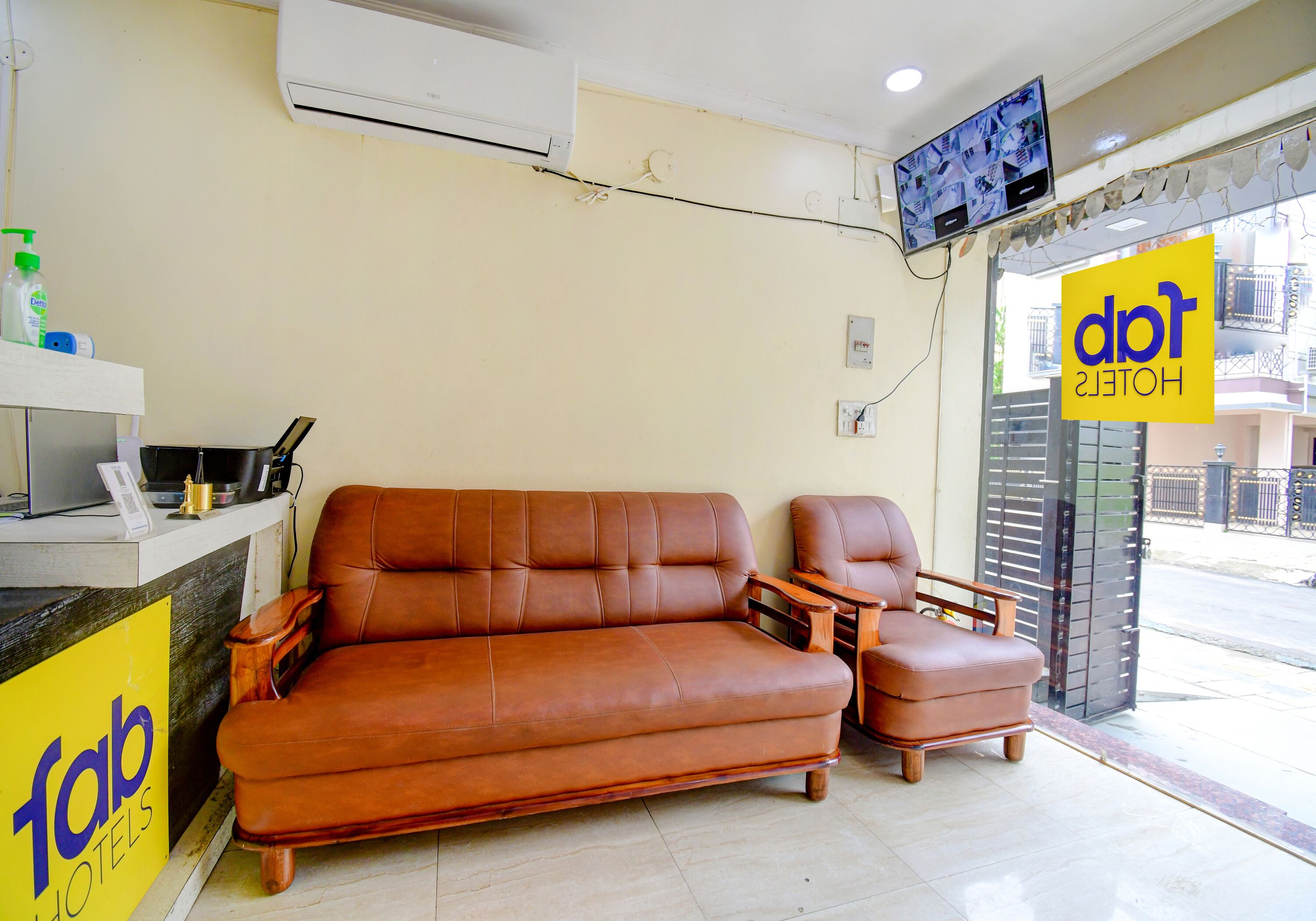 Photo - FabHotel Divira Inn