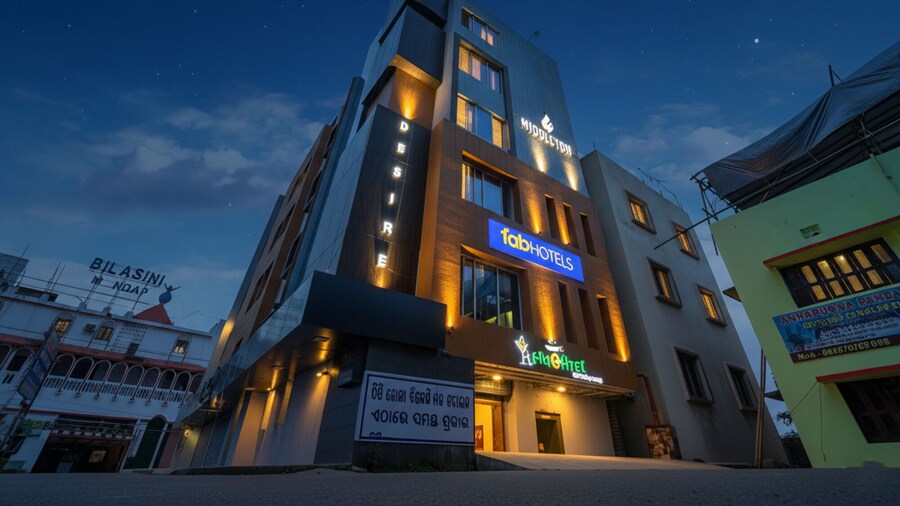 Fabhotel Middleton Desire