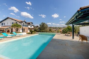 Outdoor pool - Family villa with pool, walking distance to the beach (Guéthary)