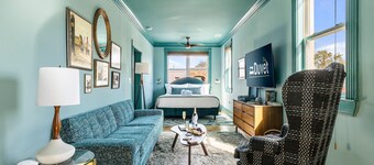 Chic Artistic Loft in Park Circle! | The Mid Mod