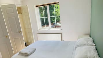Biệt thự | 2 phòng ngủ, bàn ủi/dụng cụ ủi quần áo