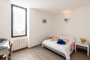 4 slaapkamers, wifi, beddengoed