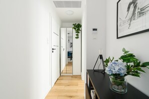 Living area - 16th Floor Apartment Poznan by Renters (Poznan)