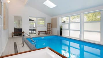 House | Pool | Indoor pool, outdoor pool