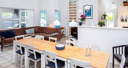 12 Person Holiday Home in Vaeggerlose-by Traum