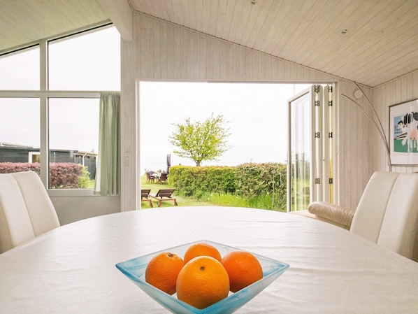 House | Dining