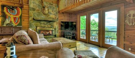 TV connectée, cheminée