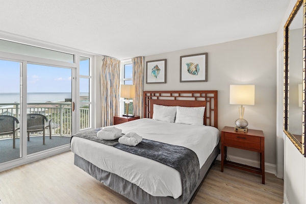 King in Main Bedroom