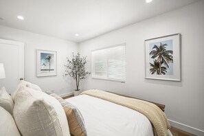 4 chambres, fer et planche à repasser, Wi-Fi, draps fournis