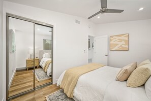 2 bedrooms, iron/ironing board, WiFi, bed sheets