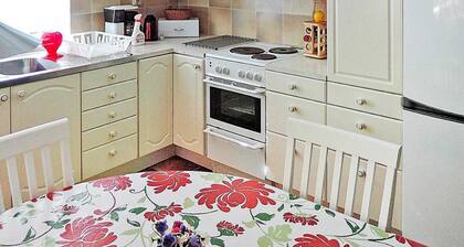6 Person Holiday Home in Hastveda-by Traum
