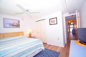 1 bedroom, iron/ironing board, Internet