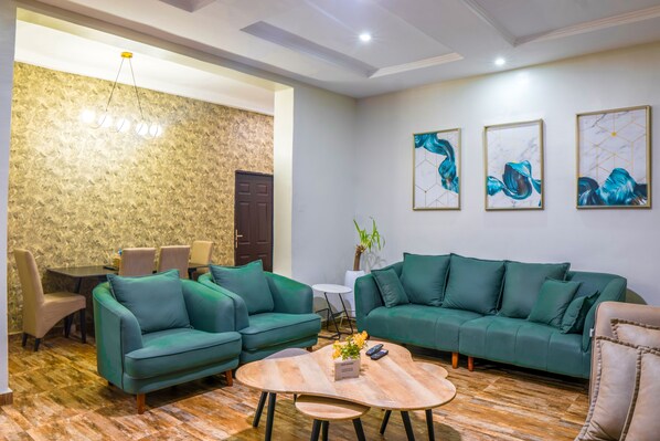 Apartment | Living area