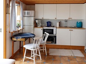 House | Private kitchen - 3 Person Holiday Home in Falkenberg (Falkenberg)