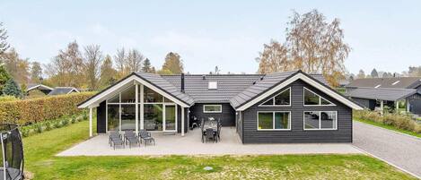 House | Exterior
